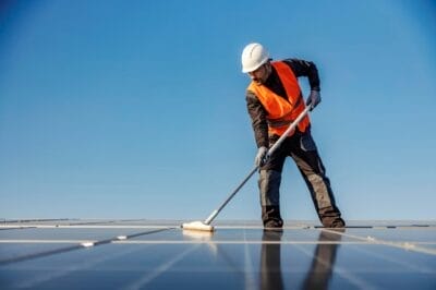 Solar Panel Cleaning Guide: Best Practices & Frequency for Efficiency