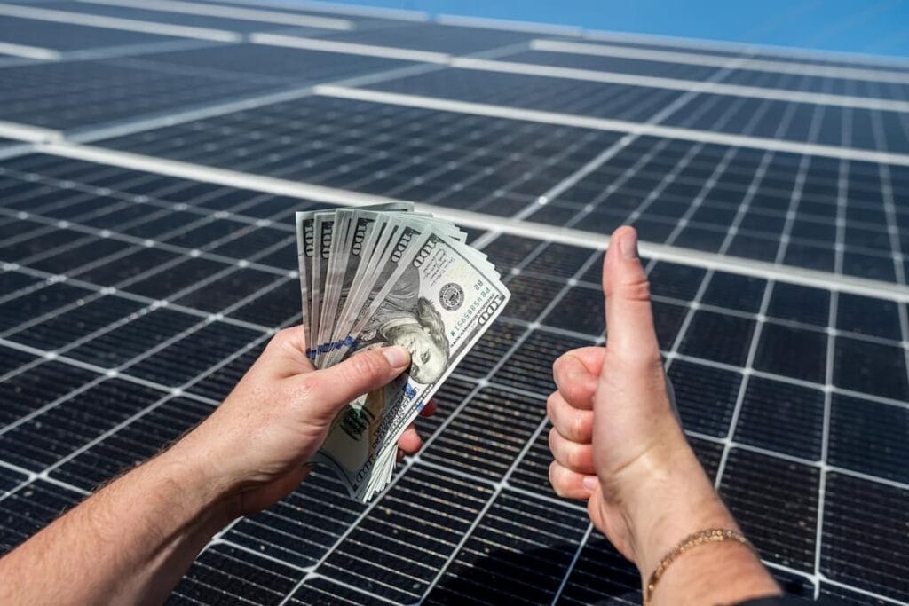 Solar Panel Ratings Explained: Efficiency, Capacity & Performance Guide ...